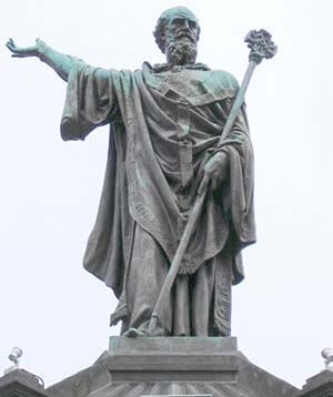 Памятник римскому папе Урбану II. Анри Гургуийон